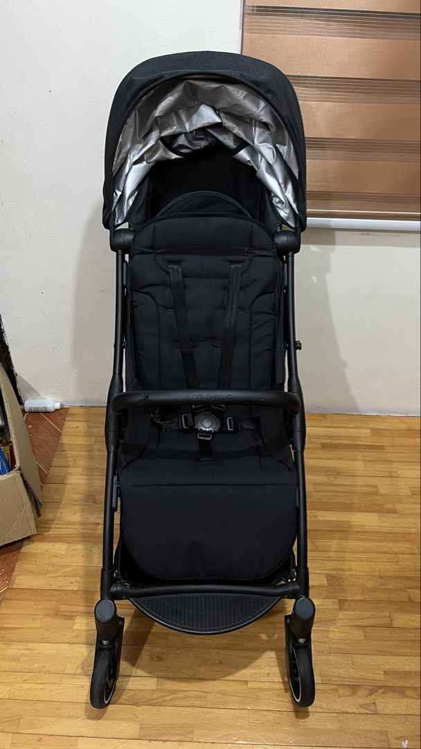 Pali Magic Stroller travel stroller (Category: Strollers) located in Santa Rosa. Submitted by mommy.cole.affordable.stuff (Listing ID 1468901818, Image 3). Description: .