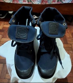 (Category: ) located in . Submitted by street_uniform (Listing ID 1468771760, Image 1). Description: .