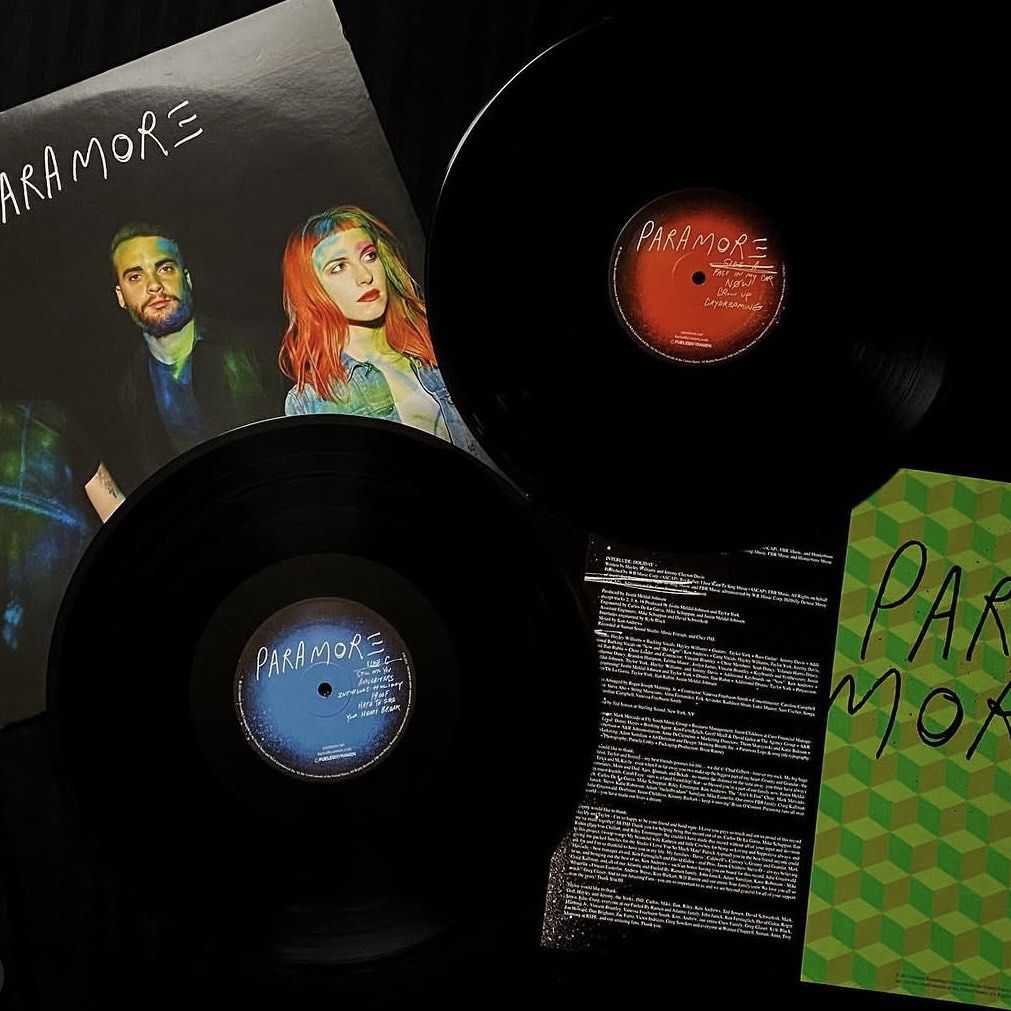 Paramore Self-Titled Vinyl (Category: Vinyls) located in Las Pinas. Submitted by aannjjj (Listing ID 1468726731, Image 1). Description: no issues. with inner and outer sleeves. rfs: quitting, switching media.