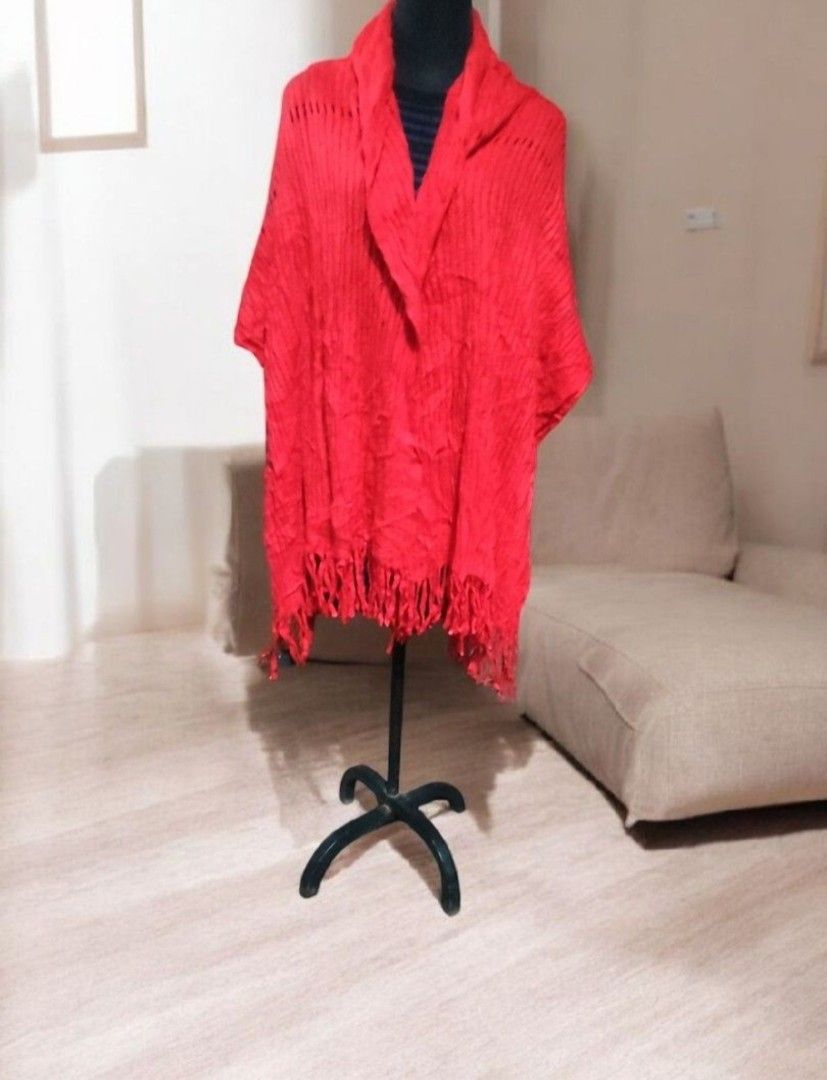 Pashmina and Silk Blend Scarf Shawl Assorted Patterns (Category: Scarves) located in Quezon City. Submitted by azenthings (Listing ID 1468726404, Image 2). Description: SALE BALABAL SHAWL! what you see is what you get Location Fairview QC.