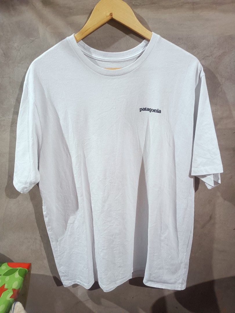 Patagonia (Category: Announcements) located in Davao. Submitted by sgthrift27 (Listing ID 1468862341, Image 1). Description: Patagonia laser prent excellent condition no issue dimes 22/29.