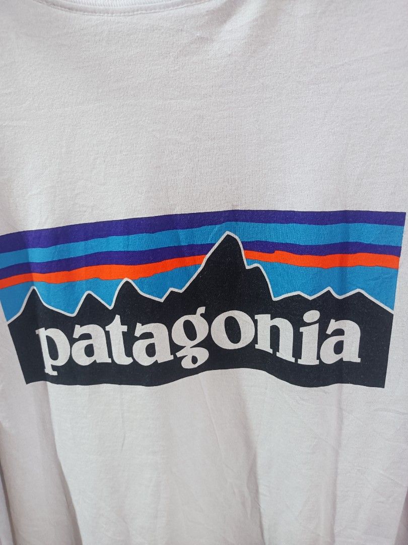 Patagonia (Category: Announcements) located in Davao. Submitted by sgthrift27 (Listing ID 1468862341, Image 3). Description: Patagonia laser prent excellent condition no issue dimes 22/29.