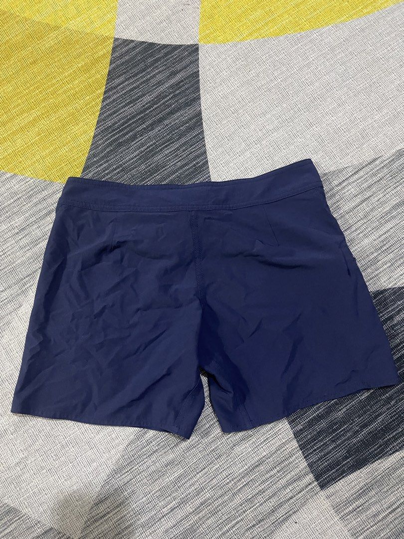 Patagonia womens short size 29-30 (Category: Shorts) located in Taytay. Submitted by ekselentekondisyon (Listing ID 1468851945, Image 2). Description: Patagonia womens short W-29-30 Excellent condition W/lace W/ 1 side pocket Packable Taytay rizal location No issue Embroided patgonia.