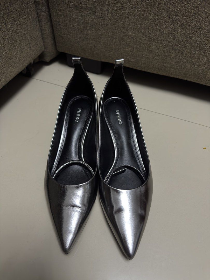Pedro Lia Leather Heel Pumps (Category: Heels) located in Marilao. Submitted by declutteringyana (Listing ID 1468820599, Image 1). Description: Bought for 5k+ Used 3 times Rfs: Decluttering.
