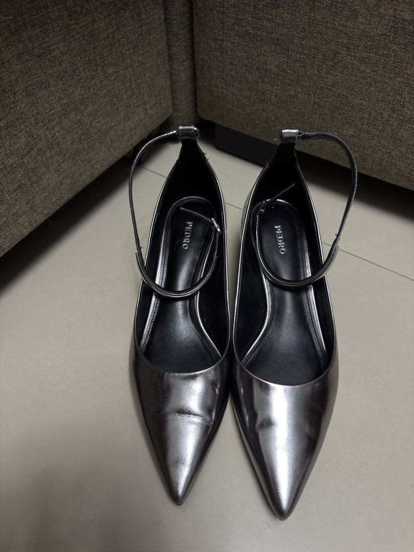 Pedro Lia Leather Heel Pumps (Category: Heels) located in Marilao. Submitted by declutteringyana (Listing ID 1468820599, Image 2). Description: Bought for 5k+ Used 3 times Rfs: Decluttering.