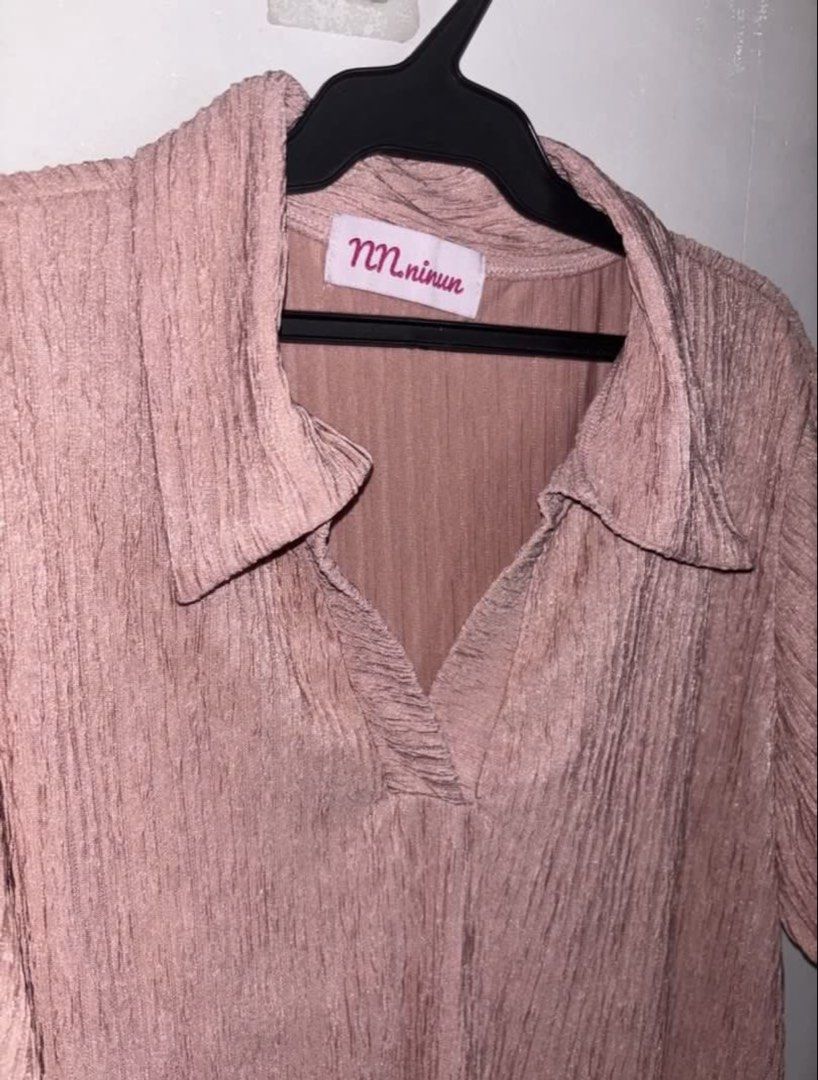 Pink Collared Top (Category: Blouses) located in General Trias. Submitted by r_bimil (Listing ID 1468721422, Image 3). Description: Pink Collared Top for sale!.