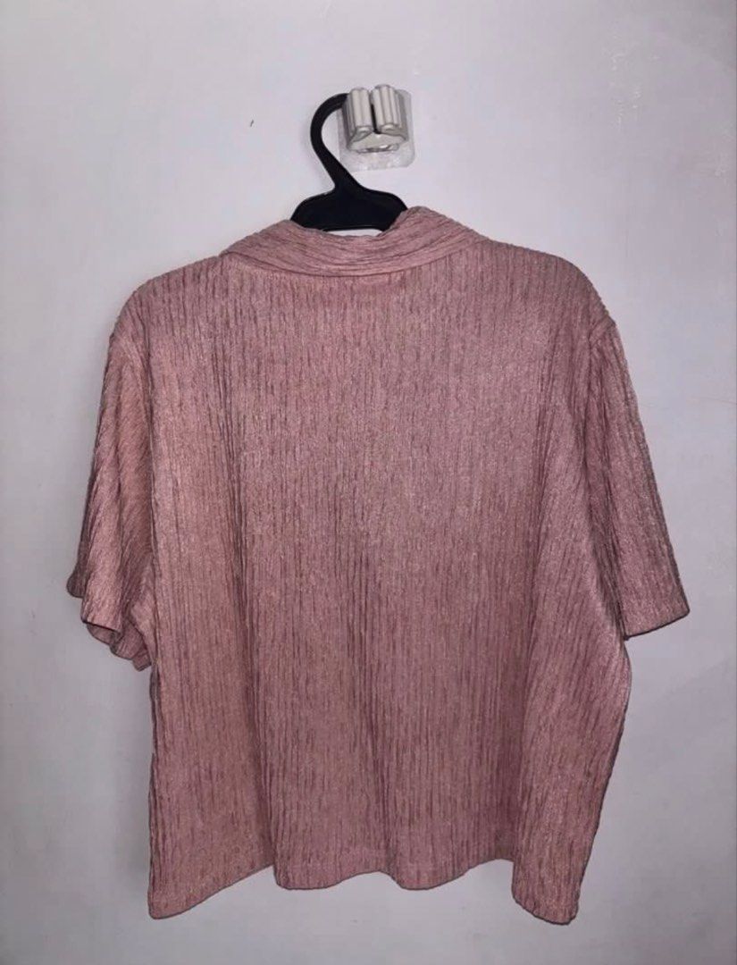 Pink Collared Top (Category: Blouses) located in General Trias. Submitted by r_bimil (Listing ID 1468721422, Image 2). Description: Pink Collared Top for sale!.