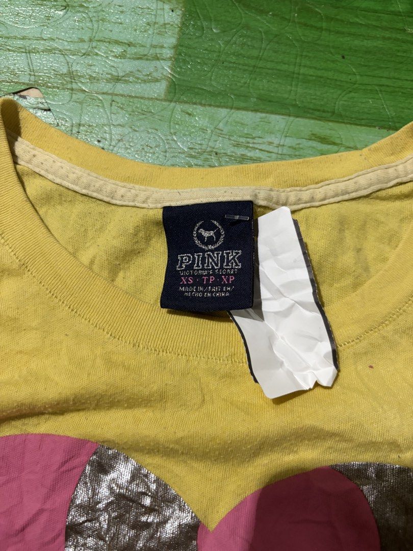 pink victory secret (Category: Blouses) located in Santa Rosa. Submitted by jeremydeas56388 (Listing ID 1468742895, Image 3). Description: size xs need wash only no pinholes.
