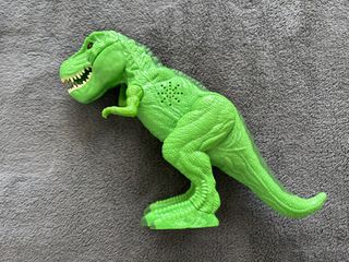 （分類：）位於 。 由 family_toys 提交（商品編號 1468713554，圖片 1）。簡介： 。