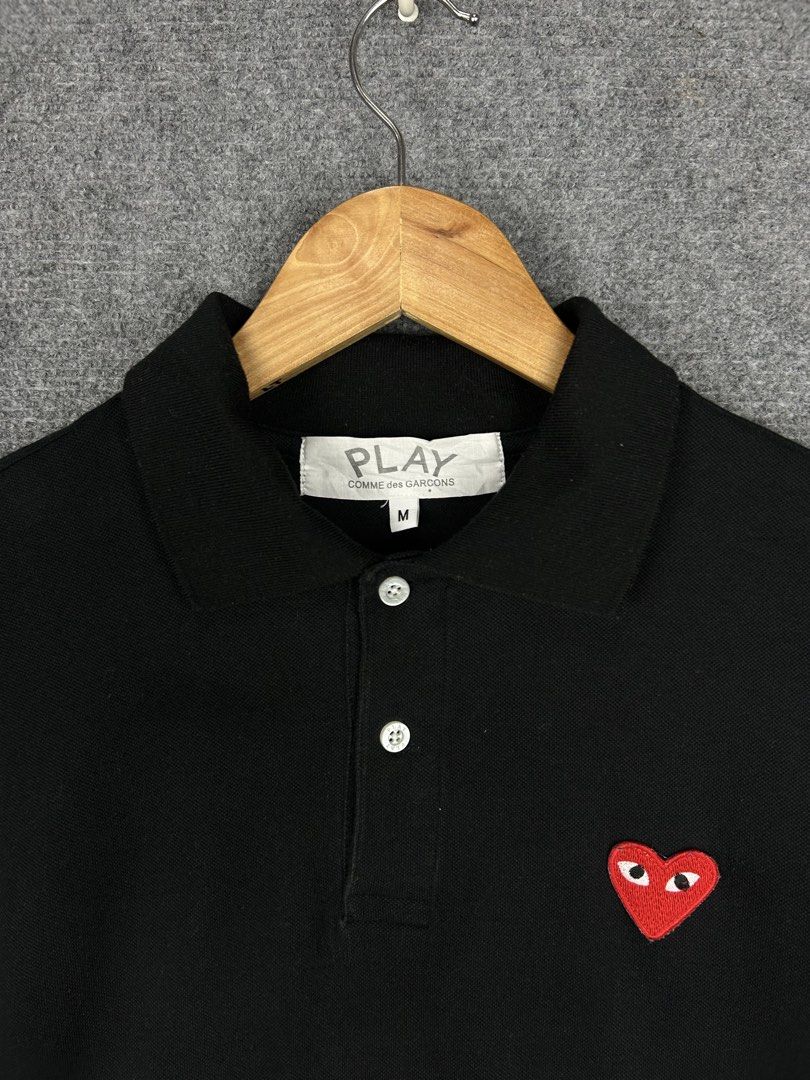 PLAY cdg Polo Shirt (Category: Tshirts & Polo Shirts ) located in Cebu City. Submitted by tanlawr07 (Listing ID 1468872818, Image 2). Description: Size Medium 19W 26L Good as new No issue 880 only 📍Cebu City Location.