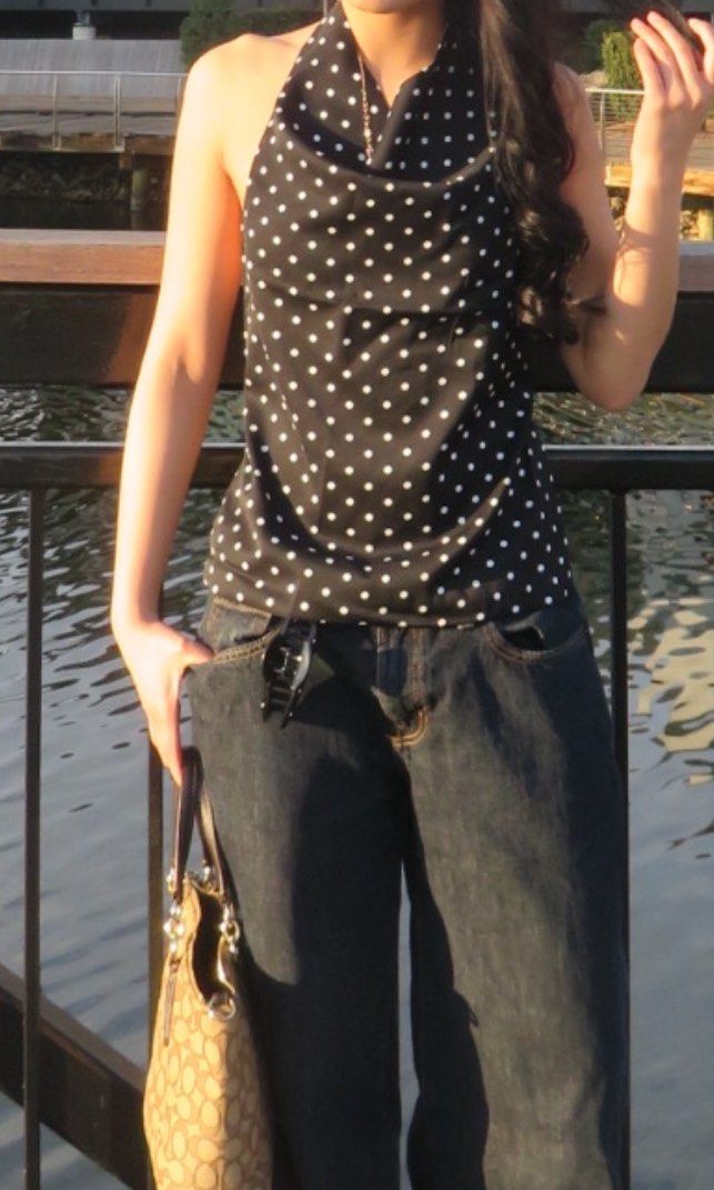 Polka dot backless top (Category: Sleeveless) located in Aguinaldo. Submitted by roversellz_ (Listing ID 1468902000, Image 3). Description: - I love this top it’s gorgeous - no flaws - for the brand, I have no idea it doesn’t have tag - worn once - fits xs/s/m the back is adjustable.