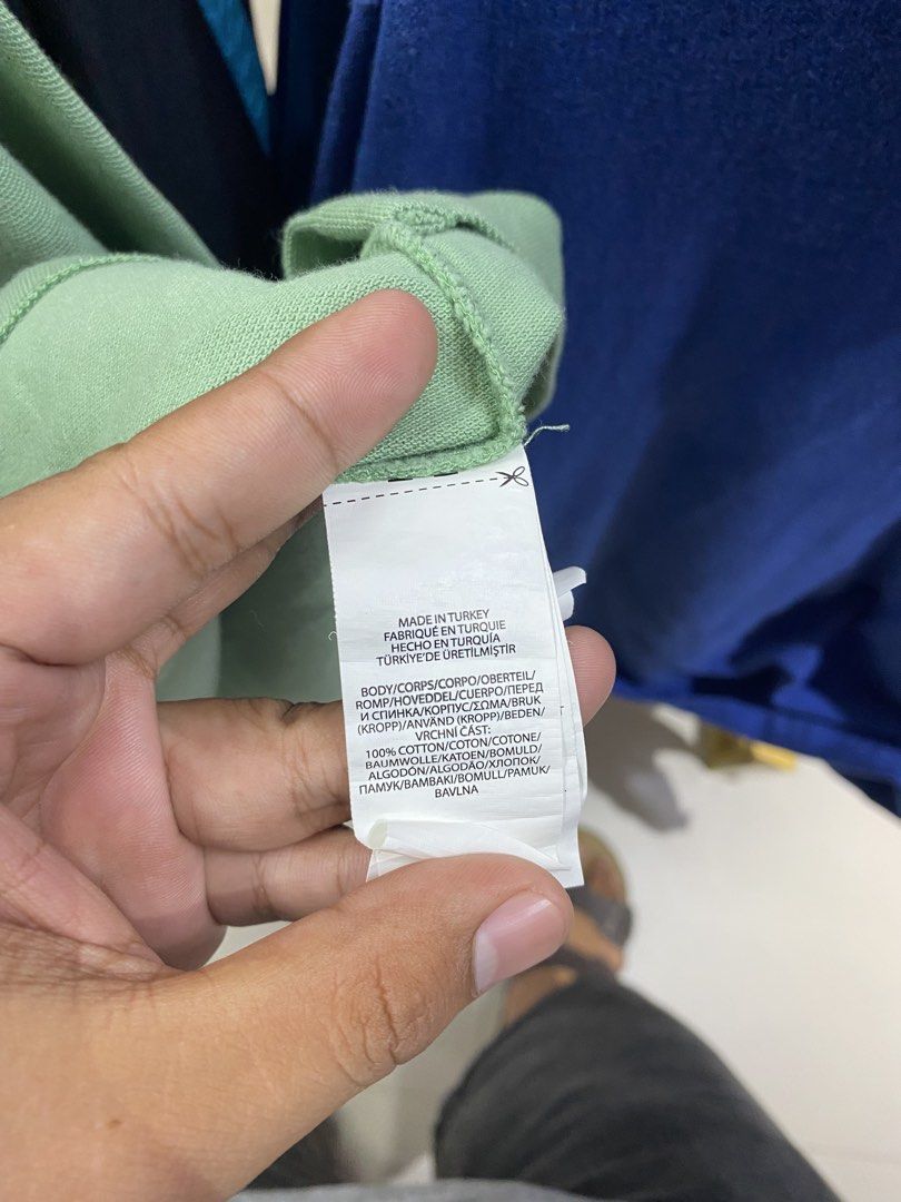Polo Ralph Lauren (Category: Tshirts & Polo Shirts ) located in Kalibo. Submitted by joshuabeyaban (Listing ID 1468784446, Image 3). Description: Ralph Lauren (Gold Tag) WITHD-25 LONG-31 EXCELLENT CONDITION NO ISSUES NEED WASH.