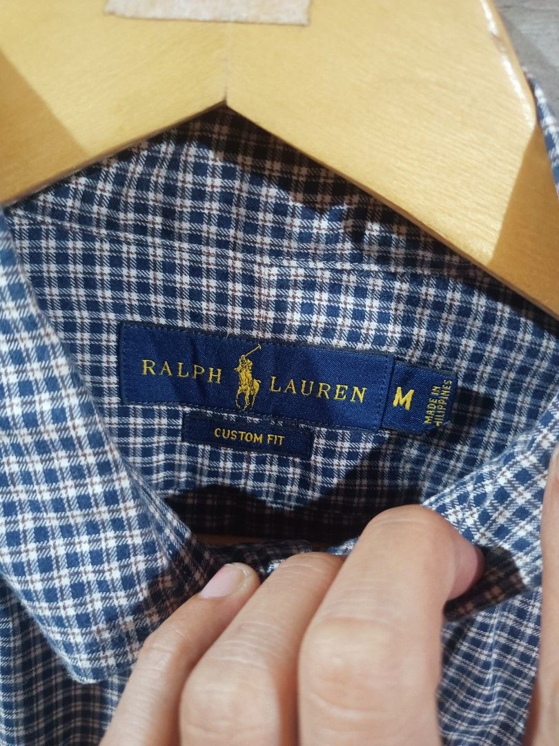 Polo Ralph Lauren (Category: Announcements) located in Davao. Submitted by sgthrift27 (Listing ID 1468872352, Image 3). Description: polo button down long sleeve as new condition no issue dimes 22/30.