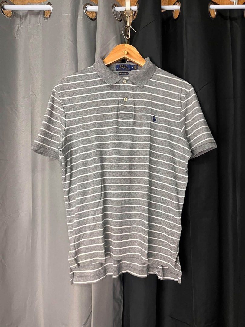 ♻️Polo Ralph Lauren Stripes ♻️ (Category: Activewear) located in Manila. Submitted by cjsthrift (Listing ID 1468815859, Image 2). Description: ‼️Want to sell‼️ ♻️Polo Ralph Lauren Stripes ♻️ ▫️Exellent condition ▪️None hidden issue ▫️Color rate 9/10 ▪️Width: 21.5 ▫️Lenght: 26.5 Long back ▪️Meduim on tag 🏷️ 680 + shipping fee 📩 📍 Pagadian City Zamboanga Del sur ✅Unli Vc For Checking items ✅Unli Vouch ✅Legit Seller.