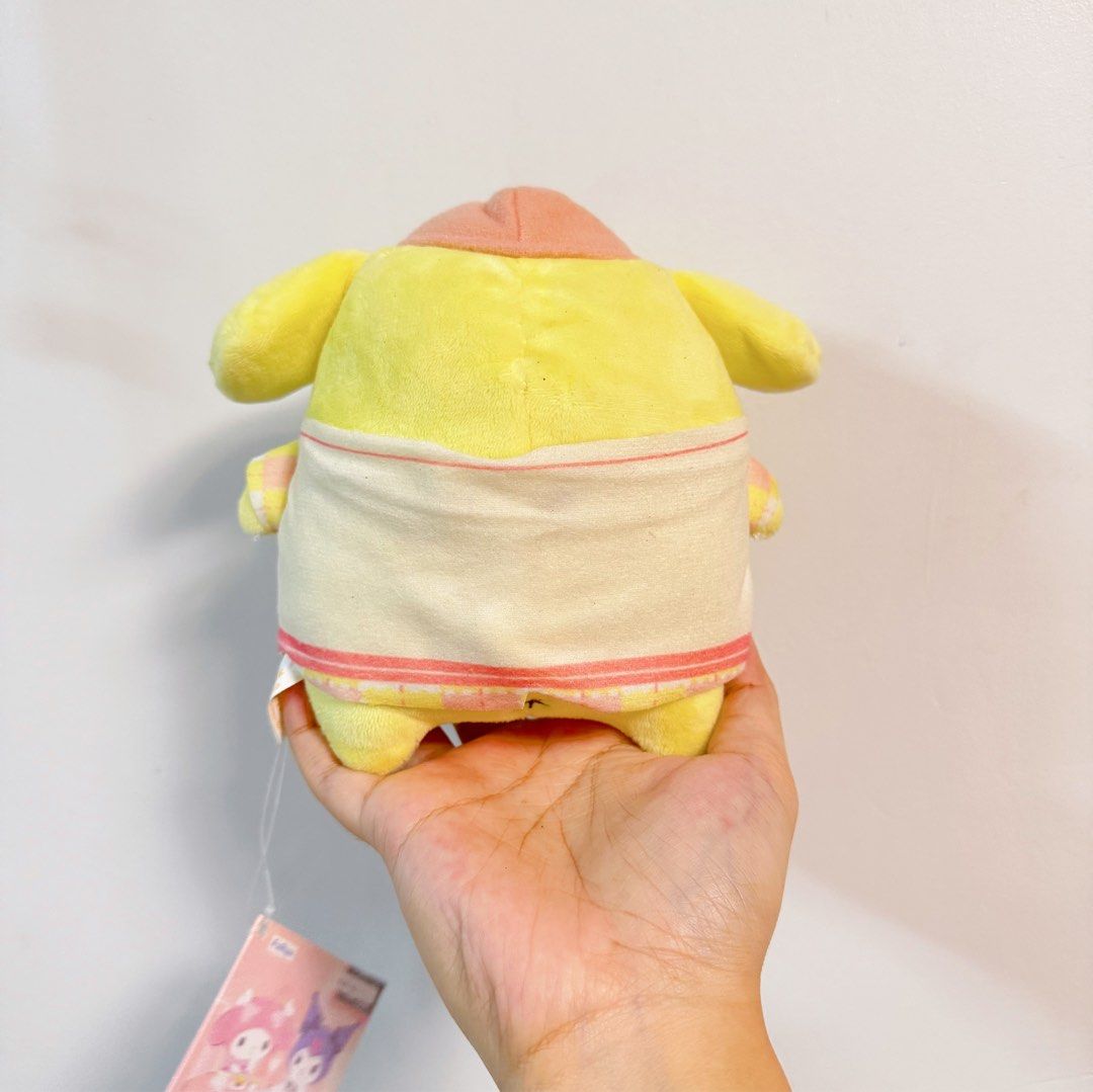 Pompompurin Sanrio Orange Hat Small Plush (Category: Plushies & Soft Toys) located in Manila. Submitted by ashyyel_ (Listing ID 1468895945, Image 2). Description: .