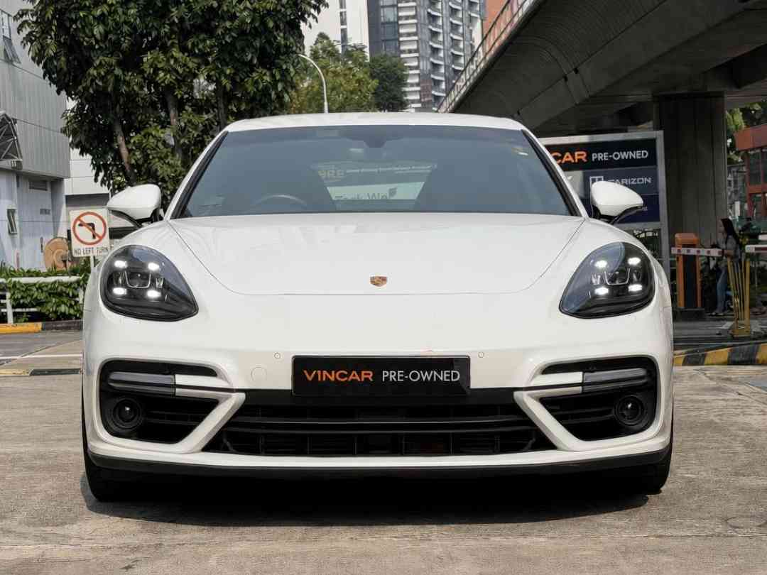 (Category: ) located in . Submitted by vincar_pre-owned (Listing ID 1468867596, Image 1). Description: .