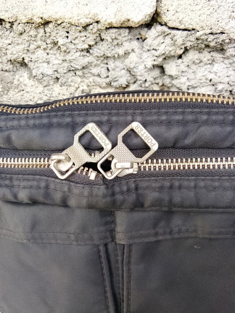Porter yoshida sling bag (Category: Sling Bags) located in Bayombong. Submitted by jeffreybee (Listing ID 1468760519, Image 3). Description: still in presentable condition.
