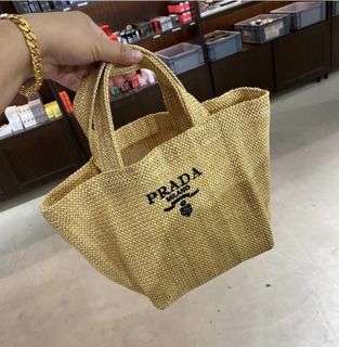 (Category: ) located in . Submitted by mgu.shoppe_ph (Listing ID 1468927369, Image 1). Description: .