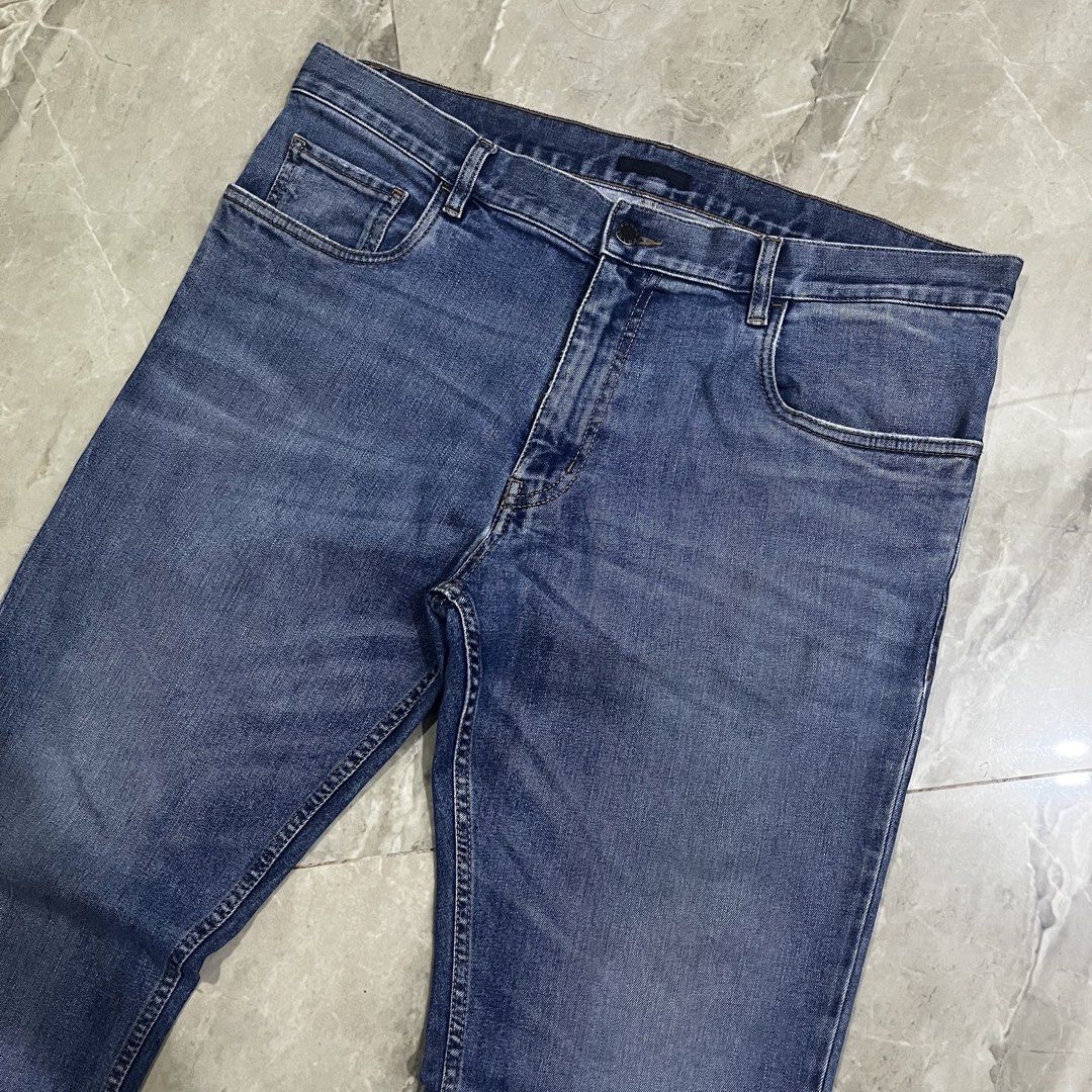 PRADA DENIM JEANS (Category: Luxury Apparel) located in Marikina City. Submitted by arniejane23 (Listing ID 1468827616, Image 3). Description: PRADA DENIM JEANS SIZE 36 on tag DIMENSION waistline - 37 length - 41 DROP MESSAGE FOR ISSUE/ NO OTHER MAJOR FLAW ON FABRICS EXCELLENT CONDITION!! 📩📩📩.