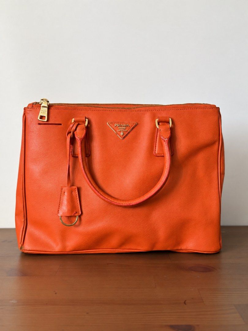 Prada Saffiano (Category: Purses & Pouches) located in Manila. Submitted by myshiekins (Listing ID 1468861339, Image 2). Description: Pr@d@ Saffiano Lux Double Zip Tote No more sling. Rank: B (Good) ₱1,750 ONLY! Japan-sourced. 🇯🇵 DISCLAIMER: We are an independent preloved bag shop and are not affiliated with any brands featured on this page. All trademarks and brand names remain the property of their respective owners..