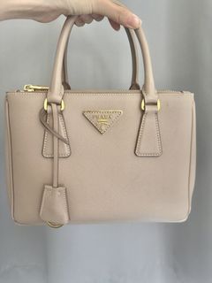 （分類：）位於 。 由 NININI 提交（商品編號 1468762819，圖片 1）。簡介： 。