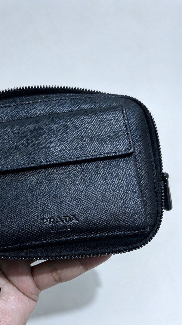 Prada wallet (Category: Luxury Bags & Wallets) located in Bato. Submitted by itsmethriftlist (Listing ID 1468753505, Image 3). Description: Dm more details .