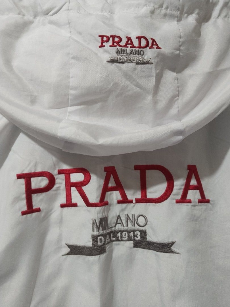 PRADA WINDBREAKER (Category: Luxury Apparel) located in San Jose del Monte. Submitted by noys.831 (Listing ID 1468768202, Image 3). Description: .
