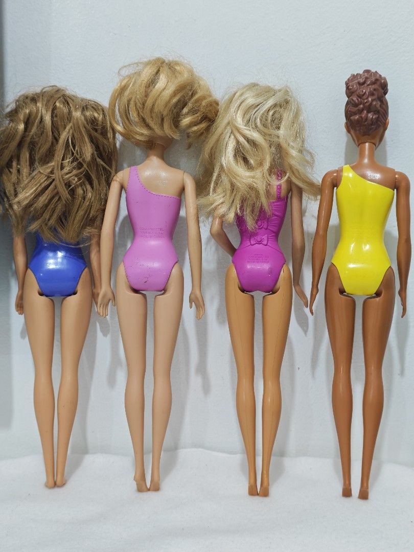Preloved Barbie Doll in Swimsuit BUNDLE (Category: Kids Toys) located in Pasig City. Submitted by dian.juliet (Listing ID 1468746003, Image 2). Description: Preloved ▪️As is ▪️What you see is what you get. ▪️Colors may vary due to lightning. ▪️Flaws are barely noticeable. ▪️Feel free to message me for other details. :) 🖤 𝓭𝓲𝓪𝓷 𝓳𝓾𝓵𝓲𝓮𝓽.