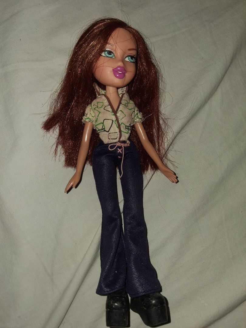 PRELOVED Bratz Bowling Meygan (Category: Designer & Blind Box Toys) located in Manila. Submitted by stevenloyo77190 (Listing ID 1468761646, Image 2). Description: -Not in her original chlothes -Doll stand not included.