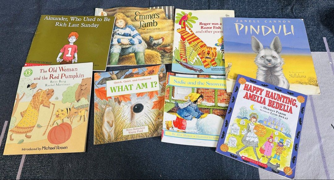 Preloved Living Books (Category: Children's Books) located in Manila. Submitted by AC_atbp (Listing ID 1468729692, Image 2). Description: Discounted books + FREE books when you take the whole bundle! All books are in good condition. Some come with protective covers, and others still have their original dust jackets. Bundle price: ₱500–₱1,000 Grab them all and get FREE books! Great deals for book lovers! .