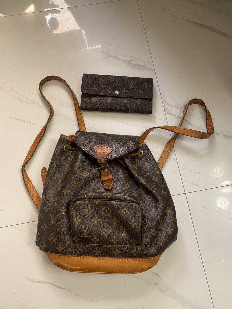 Project Bag Louis Vuitton (Category: Backpacks) located in Davao. Submitted by stephenrae47184 (Listing ID 1468825579, Image 1). Description: .