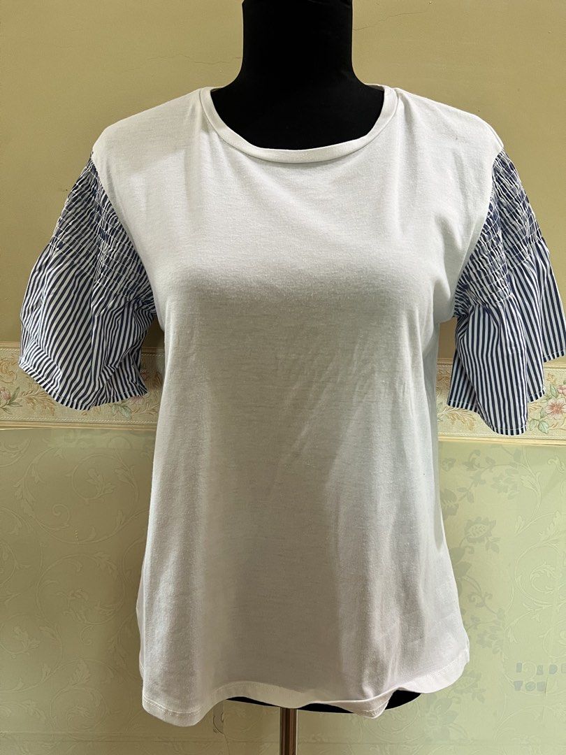Puffled sleeve top (Category: Blouses) located in Cabanatuan. Submitted by happythriftbyshidshin (Listing ID 1468716613, Image 1). Description: Nonissue.