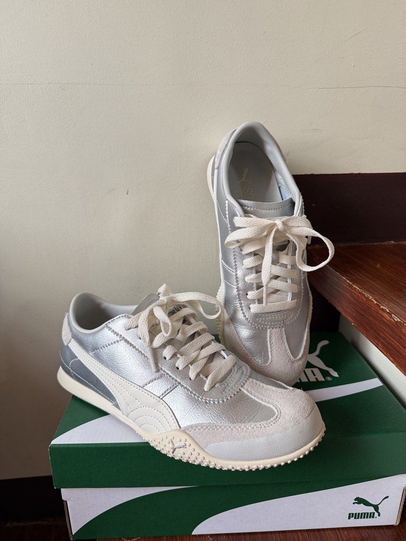 Puma Bella UT LEA (Category: Sneakers) located in Cavite. Submitted by xiamb (Listing ID 1468767665, Image 1). Description: - Puma Bella UT LEA - Color: Puma Silver Frosted Ivory - Size: UK 5.5 / EUR 38.5 / US 8 (24.5 cm) - Loc: Cavite - via lalamove, lbc, J&T - RFS: Decluttering.