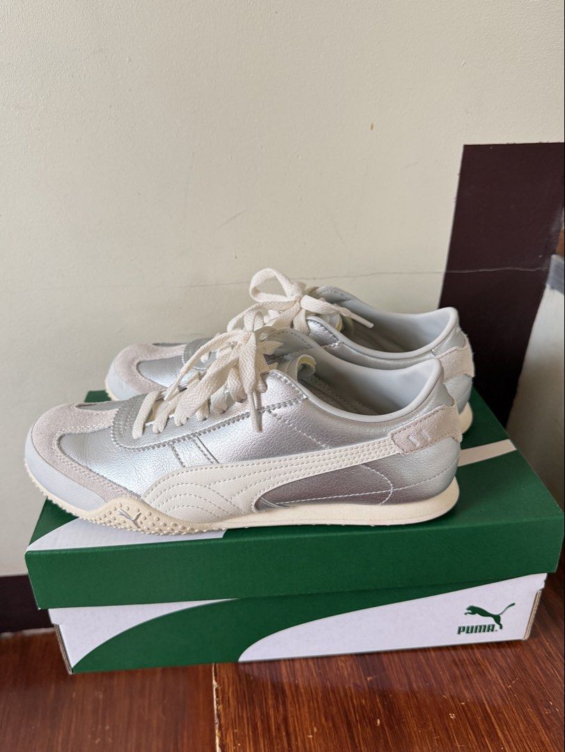 Puma Bella UT LEA (Category: Sneakers) located in Cavite. Submitted by xiamb (Listing ID 1468767665, Image 2). Description: - Puma Bella UT LEA - Color: Puma Silver Frosted Ivory - Size: UK 5.5 / EUR 38.5 / US 8 (24.5 cm) - Loc: Cavite - via lalamove, lbc, J&T - RFS: Decluttering.