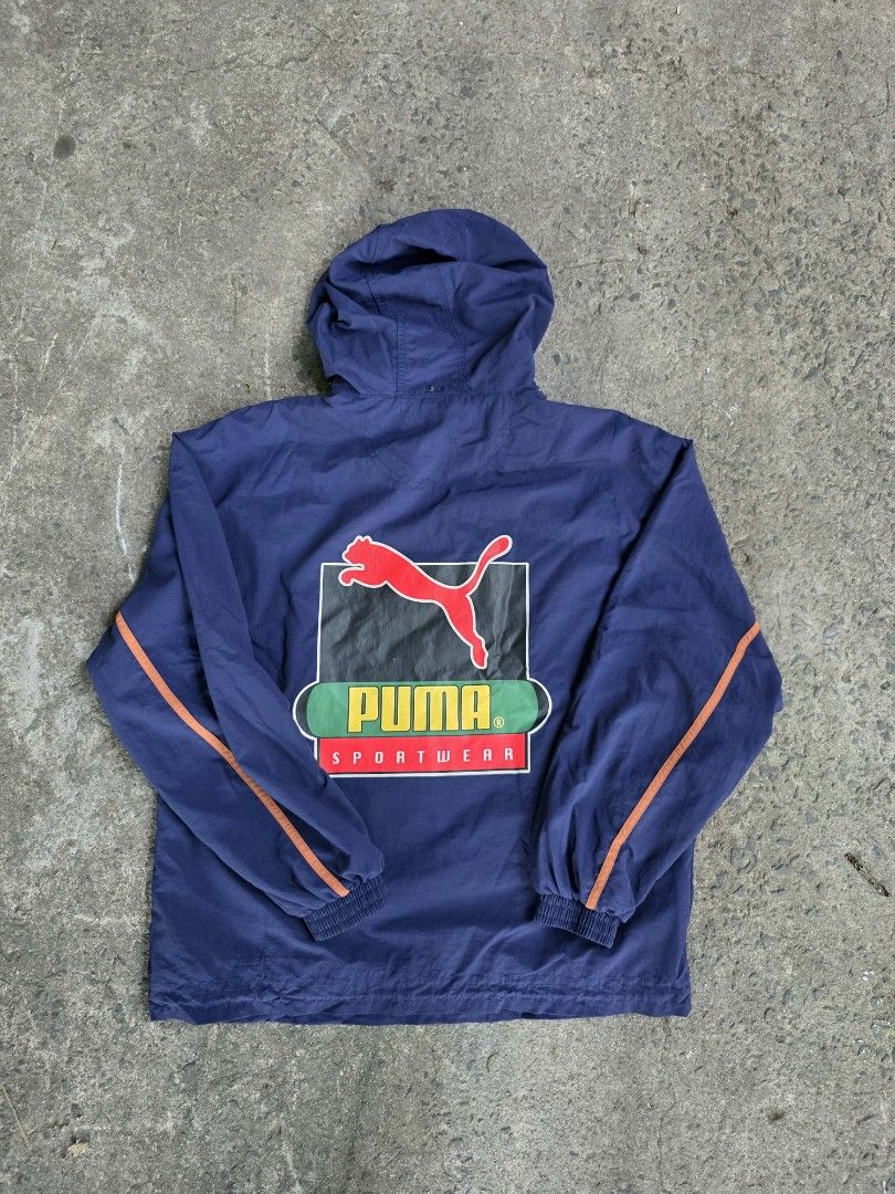 PUMA X BUTTERGOODS (Category: Coats, Jackets and Outerwear) located in Cavite. Submitted by likklebwoi (Listing ID 1468921256, Image 2). Description: PUMA X BUTTERGOODS ANORAK WINDBREAKER SIZE SMALL ON TAG FITS L-XL BOXY ALMOST NEW NO MAJOR ISSUES.