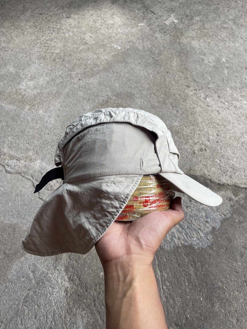 Quechua Decathlon Hiking Sun Cap Beige (Category: Caps & Hats) located in General Santos City (Dadiangas). Submitted by christbluee (Listing ID 1468827045, Image 2). Description: - Brand: Quechua (Decathlon) - Color: Classic beige - Feature: Includes a neck flap for maximum sun protection - Comfort: Features a built-in inner sweatband and breathable mesh lining - Fit: Adjustable strap at the back for a custom fit - Ideal for: Hiking, camping, and
