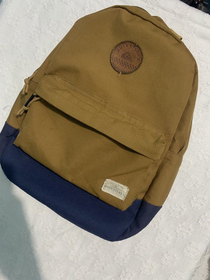 QUICK SILVER ( KIDS) (Category: Backpacks) located in Bayombong. Submitted by johnestrell315 (Listing ID 1468807139, Image 2). Description: .