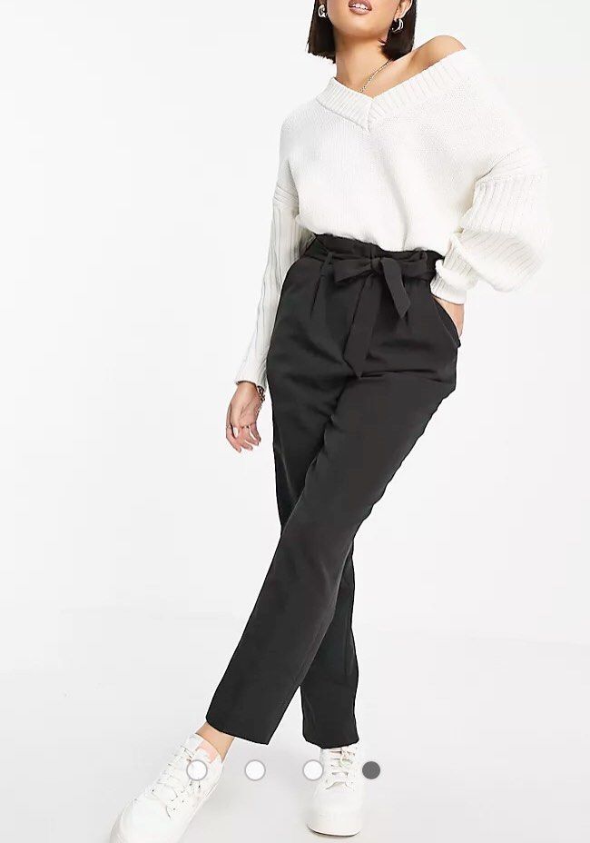 RACHEL ROY BELTED BLACK PANTS 28 (Category: Other Bottoms) located in Marikina City. Submitted by minimalistmanila (Listing ID 1468799835, Image 3). Description: Imported from USA, new genuine Rachel Roy black belted tapered pants. 28 waistline. 36.5 inches length. Worth P5,500. Never worn. Order now! .