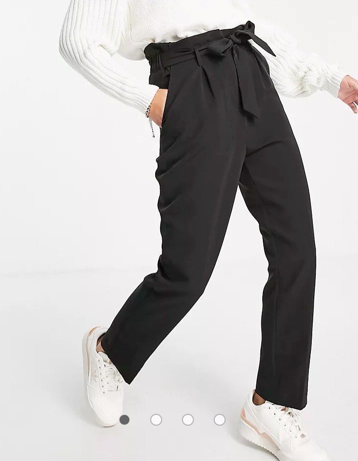 RACHEL ROY BELTED BLACK PANTS 28 (Category: Other Bottoms) located in Marikina City. Submitted by minimalistmanila (Listing ID 1468799835, Image 2). Description: Imported from USA, new genuine Rachel Roy black belted tapered pants. 28 waistline. 36.5 inches length. Worth P5,500. Never worn. Order now! .