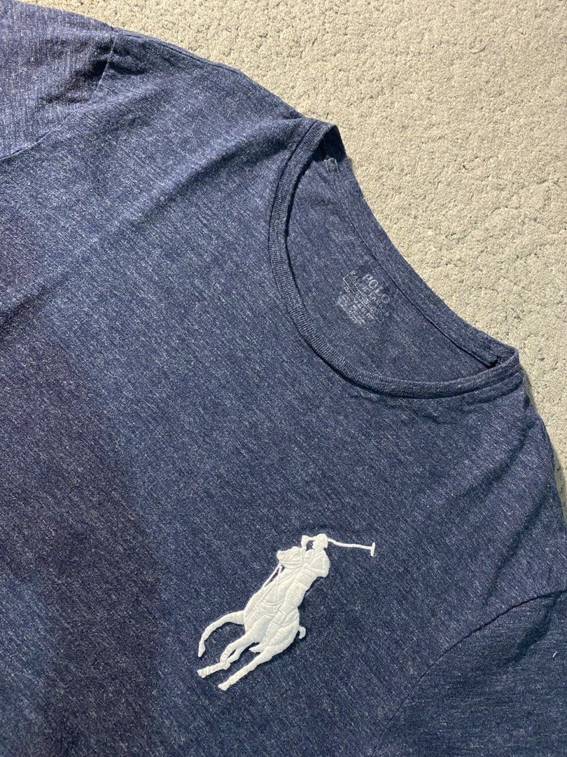 RALPH LAUREN (Category: Formal Shirts) located in Tandag. Submitted by vncntmrcllns (Listing ID 1468717939, Image 2). Description: RALPH LAUREN BIG PONY Width: 21.5 Length: 27.5 -Excellent Condition -Already wash -Color rate 10/10 All details are visible in the picture Please check each photo.