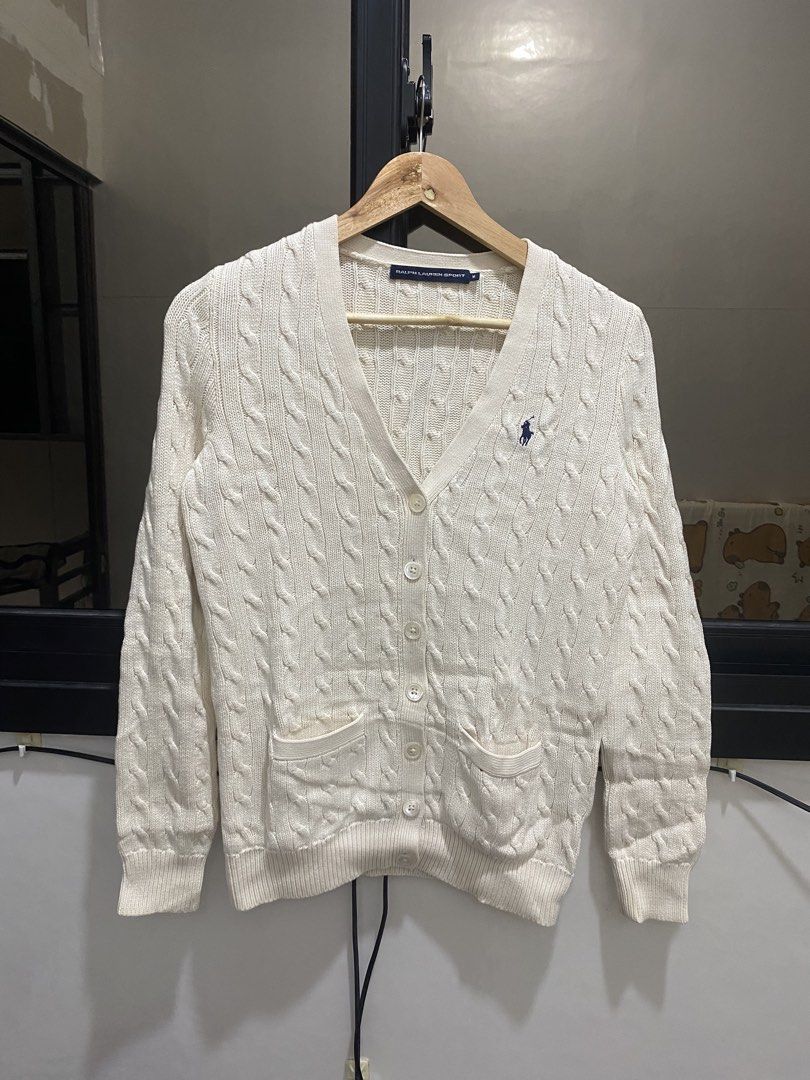 Ralph lauren (Category: Longsleeves) located in Manila. Submitted by hell_market (Listing ID 1468872622, Image 1). Description: .