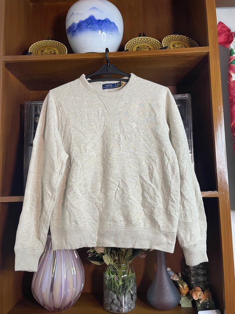 RALPH LAUREN (Category: Coats, Jackets and Outerwear) located in Davao. Submitted by the_rare_hustla (Listing ID 1468879435, Image 2). Description: RALPH LAUREN Issue Super Minimal Lints Need Wash Only Color rate 10/10 Width - 18 Length - 22 Size S on tag Fit to Small-Med Dm If Interested!.