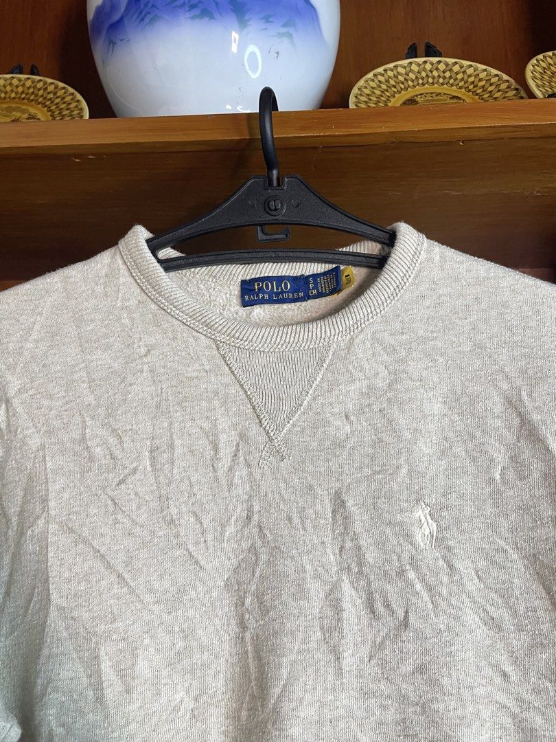 RALPH LAUREN (Category: Coats, Jackets and Outerwear) located in Davao. Submitted by the_rare_hustla (Listing ID 1468879435, Image 3). Description: RALPH LAUREN Issue Super Minimal Lints Need Wash Only Color rate 10/10 Width - 18 Length - 22 Size S on tag Fit to Small-Med Dm If Interested!.