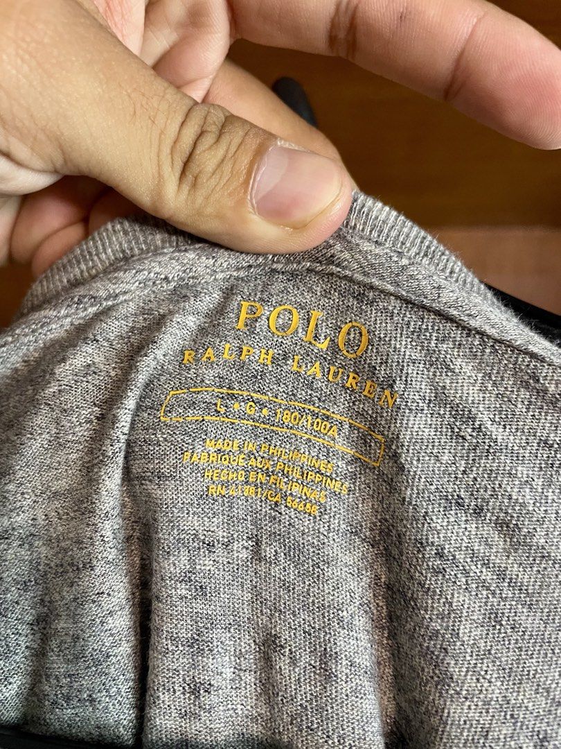 RALPH LAUREN (Category: Tshirts & Polo Shirts ) located in Davao. Submitted by the_rare_hustla (Listing ID 1468883459, Image 2). Description: RALPH LAUREN Issue Hairline Need Wash Only Color rate 10/10 Width - 22 Length - 29 Size L on tag Fit to Large-XL Dm If Interested!.