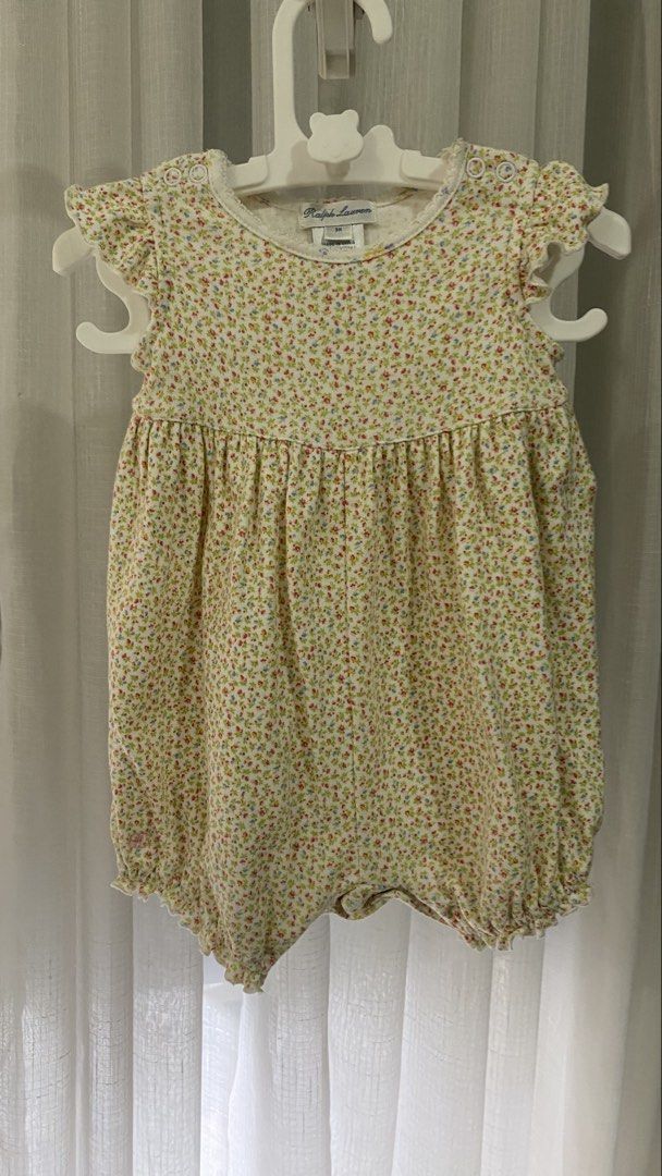 ralph lauren floral romper (Category: Babies & Kids Fashion) located in Manila. Submitted by louiesalvador (Listing ID 1468716727, Image 2). Description: • brand: ralph lauren • size: 3 months • material: 100% soft cotton • ruffled shoulders, gathered waist, elasticated leg openings, and convenient bottom snap buttons.