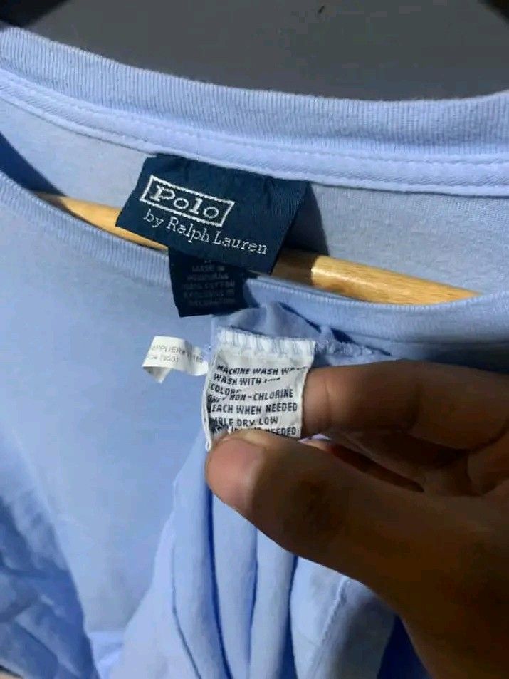 Ralph Lauren long sleeve's (Category: Tshirts & Polo Shirts ) located in Cagayan de Oro. Submitted by juljoshson (Listing ID 1468856649, Image 3). Description: 20.5x26 dimensions 9.5/10 color rate good condition declared not noticable yellowish on shirt.