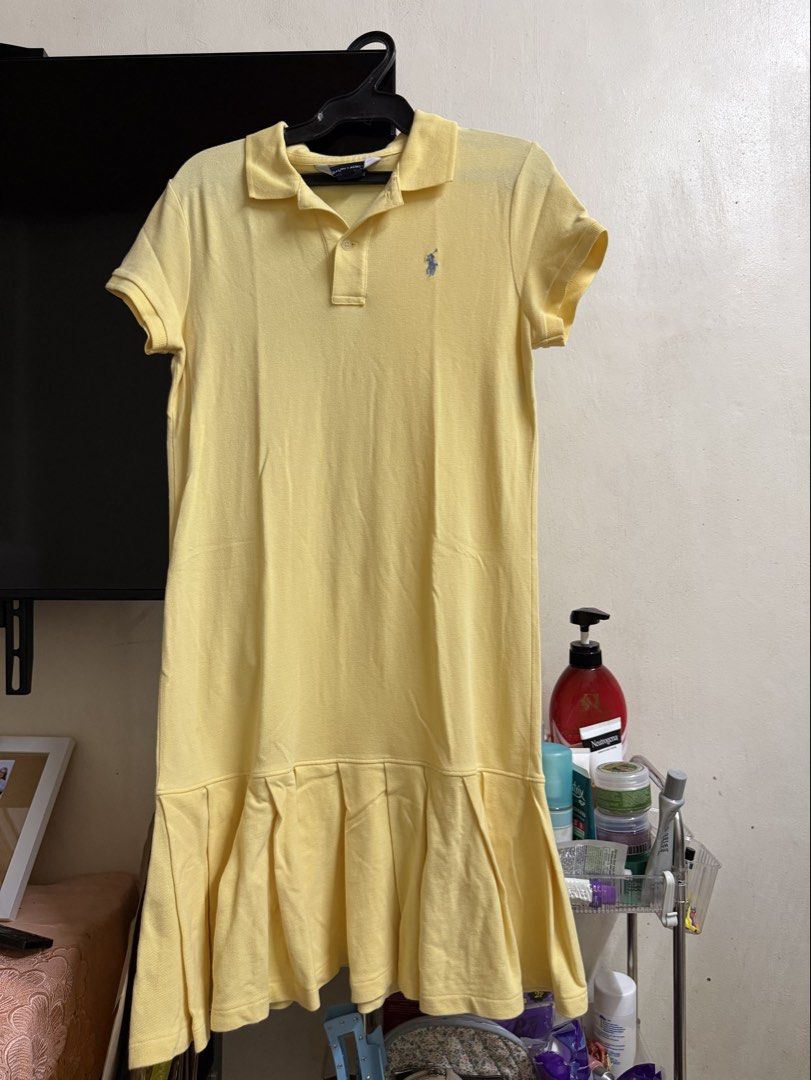 Ralph Lauren Yellow Dress (Category: Dresses) located in Naga. Submitted by hankies.collection9 (Listing ID 1468757532, Image 1). Description: Large on tag.