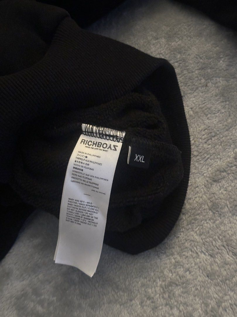 RB Threads 2XL (Category: Coats, Jackets and Outerwear) located in Makati City. Submitted by drtz.ltgf (Listing ID 1466517653, Image 2). Description: .