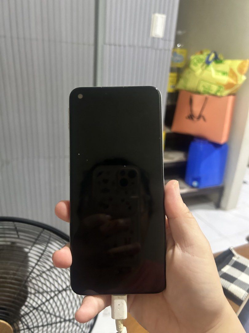RealMe Gaming Phone (Category: Android Others) located in Manila. Submitted by mihos.garage.sale (Listing ID 1468717805, Image 2). Description: - Brand/Model: Realme RMX2001 - Storage: 128GB internal storage / 4GB RAM - OS: Android 11 with Realme UI v2.0 - Processor: Octa-core - Color: White with sleek design - Condition: Pre-loved, well-maintained -With a steiagh multicolored display line - Delivery options: Meetup at Southville 1, Brgy. Marinig