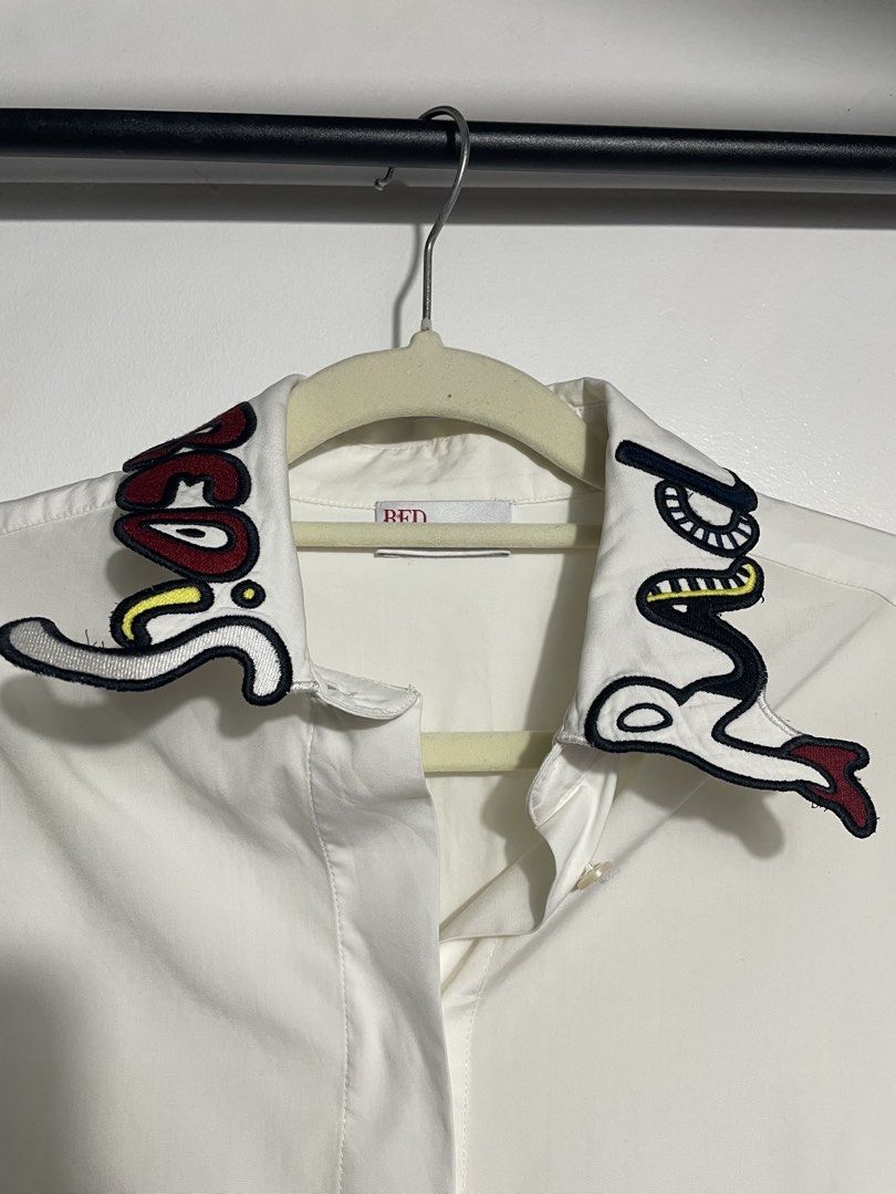 Red Valentino Embodied collar Button up (Category: Luxury Apparel) located in Rizal. Submitted by akoheats (Listing ID 1468880288, Image 2). Description: Brand New Condition ✨ Issue:None! Size: Xs 19” pit to pit 23” length 📌 Accepts layaway (up to 15 days) ❗️Check item carefully before purchasing ❗️No returns or exchanges after purchase.